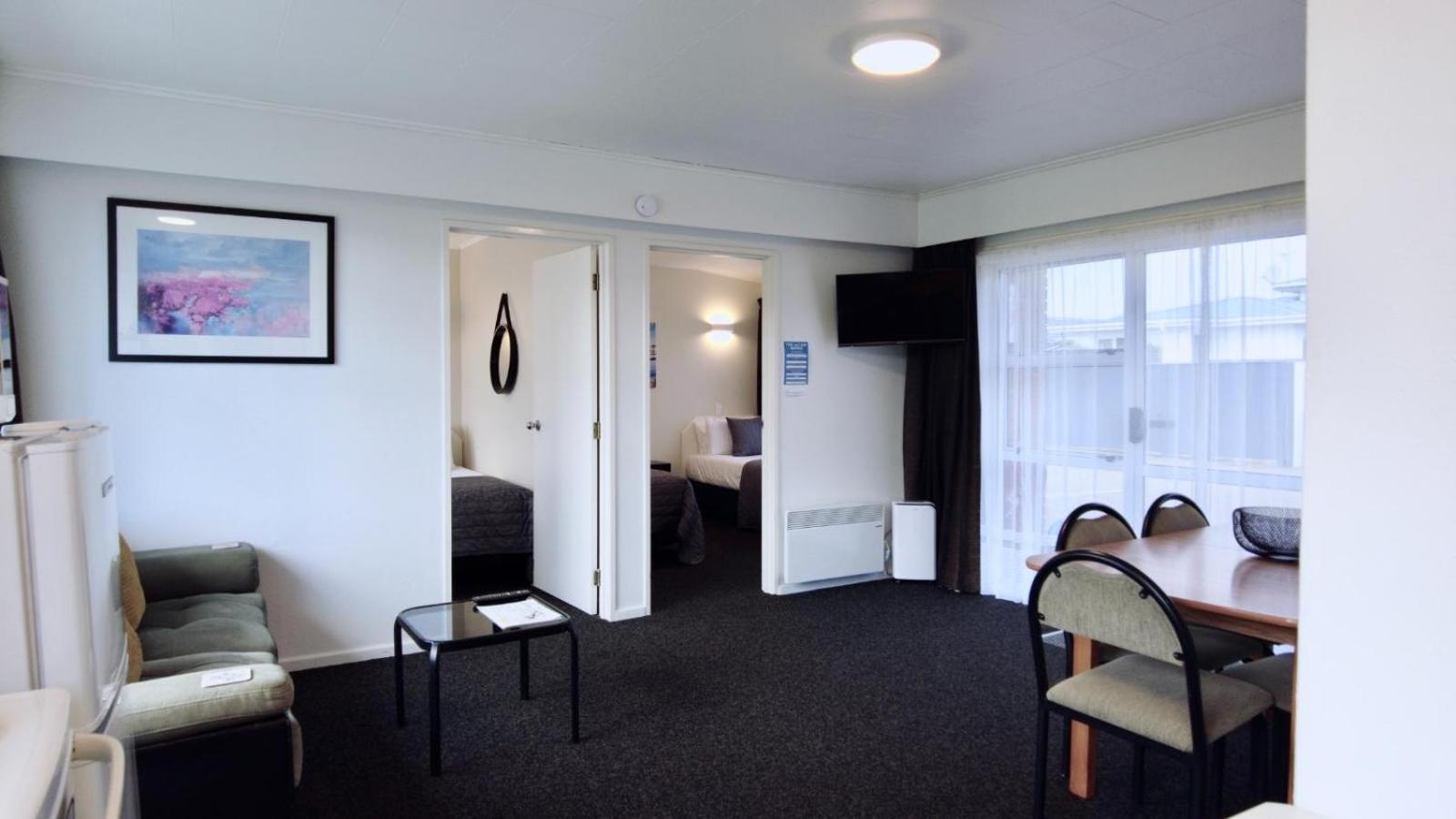 554 Moana Court Motel インバーカーギル エクステリア 写真