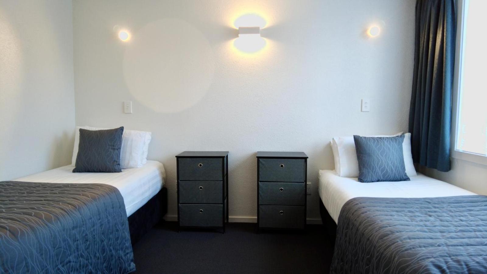 554 Moana Court Motel インバーカーギル エクステリア 写真