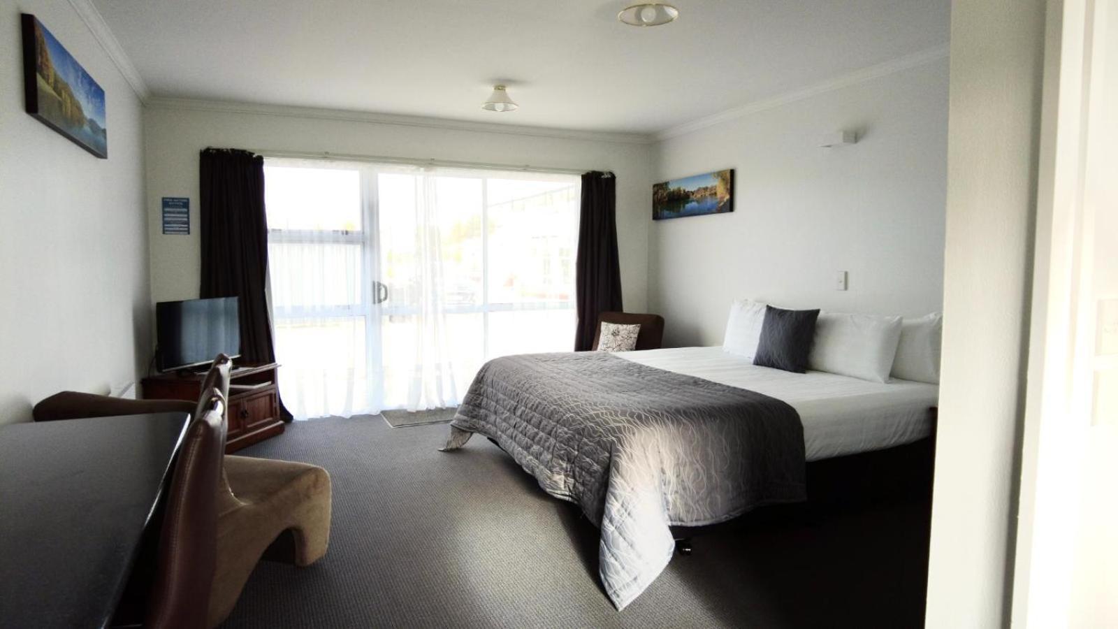 554 Moana Court Motel インバーカーギル エクステリア 写真